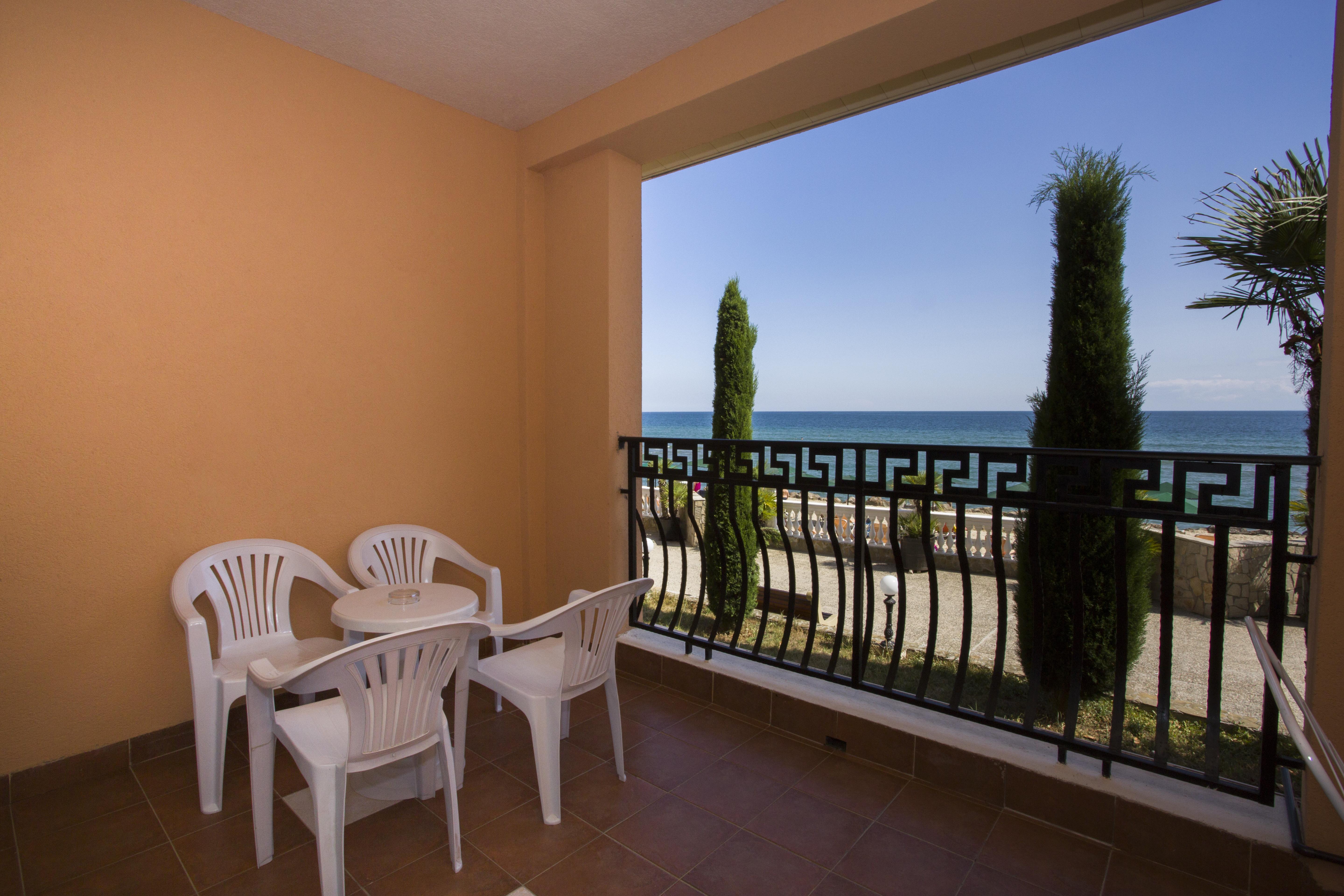 Royal Bay Hotel Elenite Esterno foto