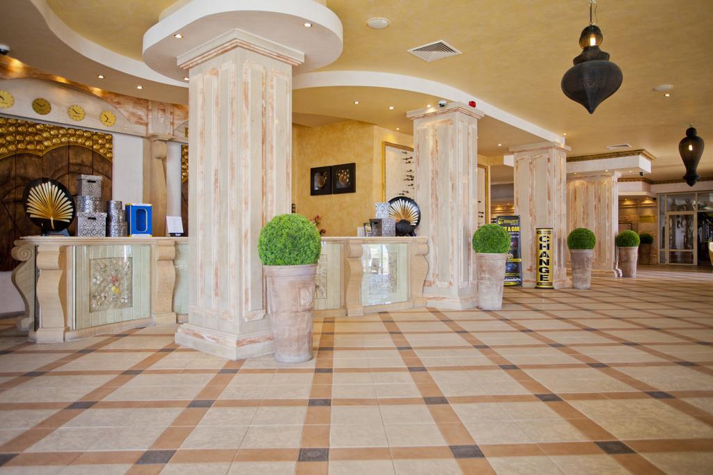 Royal Bay Hotel Elenite Esterno foto